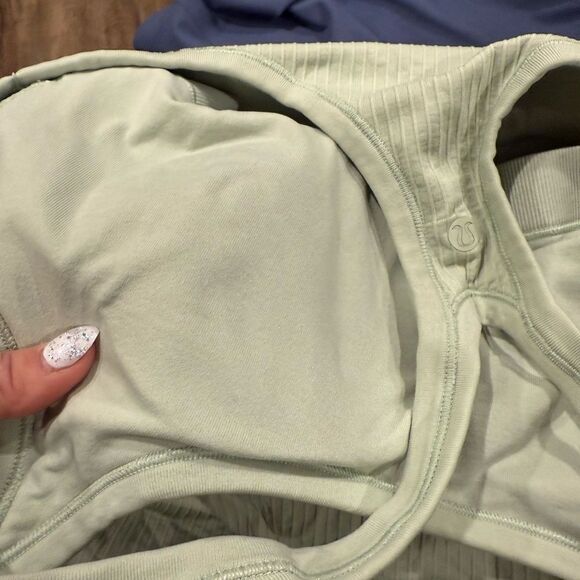 Lululemon Tank​ - Picture 5 of 7